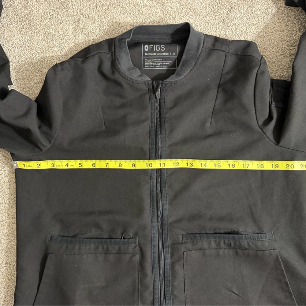 Figs Technical Collection Bellery Scrub Jacket in Black Size Medium Workwear - Picture 12 of 16